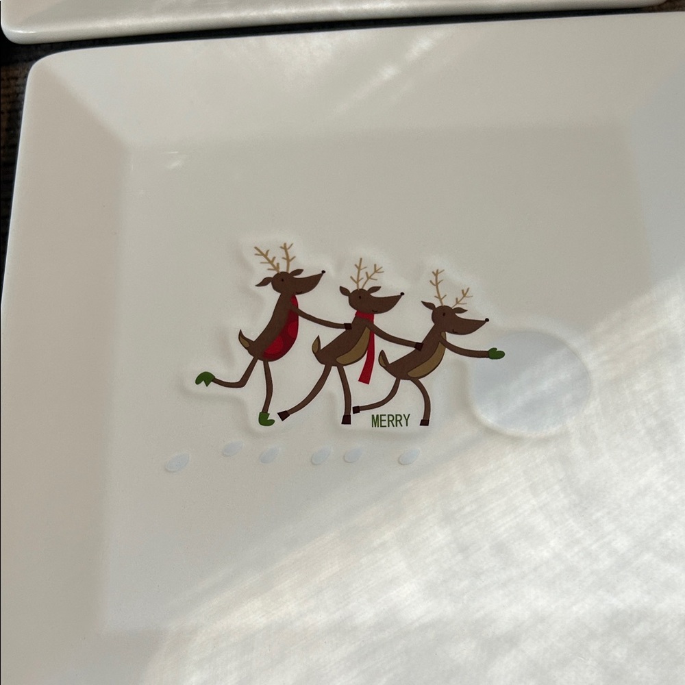 St. Nicholas Square Reindeer Cheer Plates Set - Picture 2 of 4